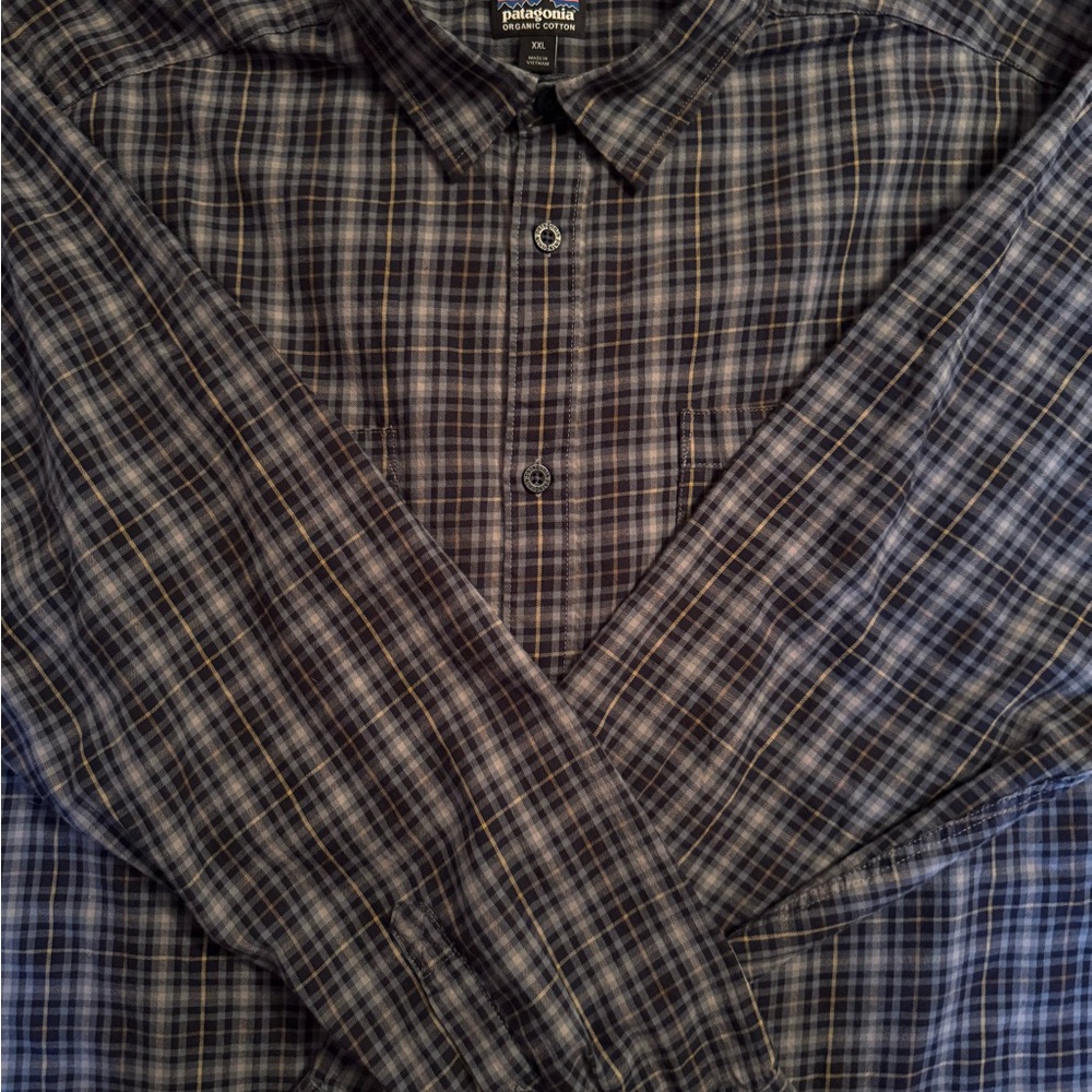 Patagonia Men’s Gray and Blue Plaid Button-Down Shirt